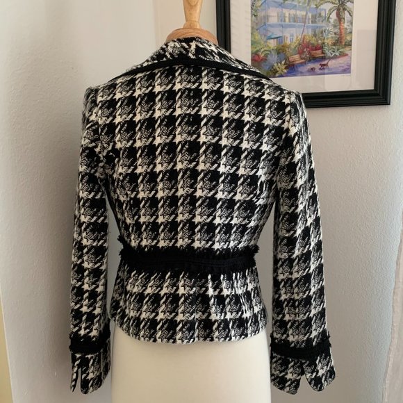 ❤️🎉HP🎉❤️. WHITE HOUSE BLACK MARKET, Tweed Houndstooth Checked Blazer, Size 00 - Picture 2 of 8